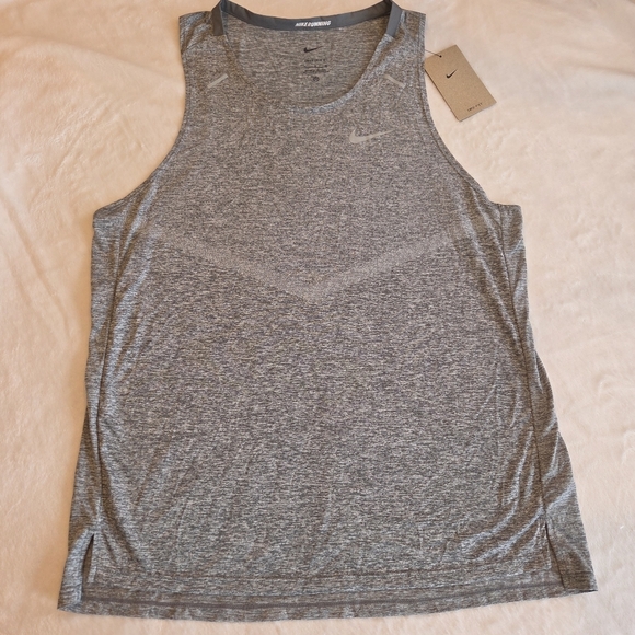New with Tags Nike Dri-FIT "Runng" Men's Medium Running Tank Top CZ9179-084 - Picture 2 of 9